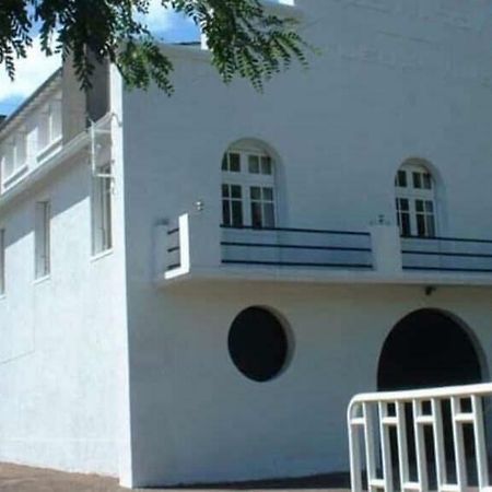White Grape Inn Piegut-Pluviers Экстерьер фото